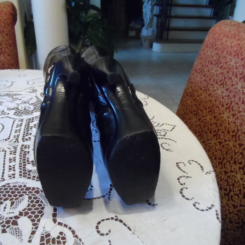 Gucci Black Leather Knee-High Platform Boots Size 39.5C - Picture 16 of 16